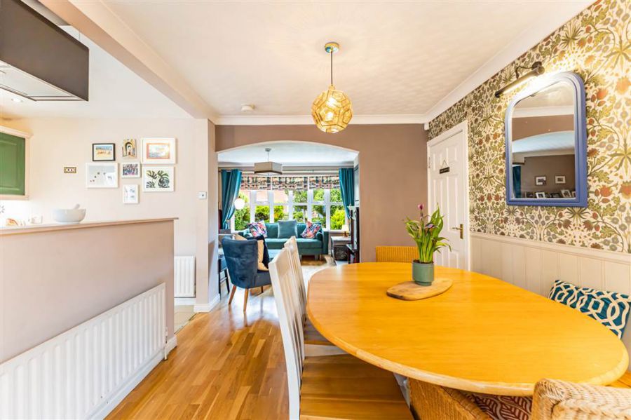 23 Oakwood Park