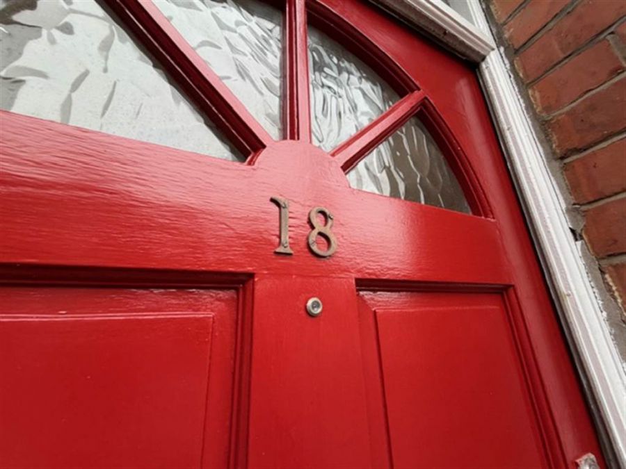 18 Ridgeway Street