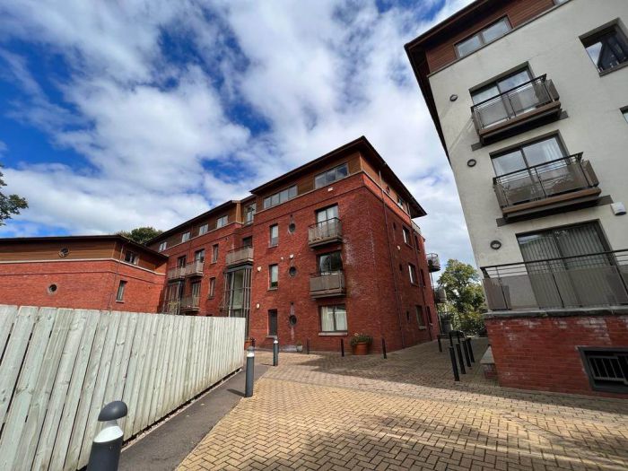 10 Stranmillis Wharf, off lockview road, stranmillis, BT9 5GN