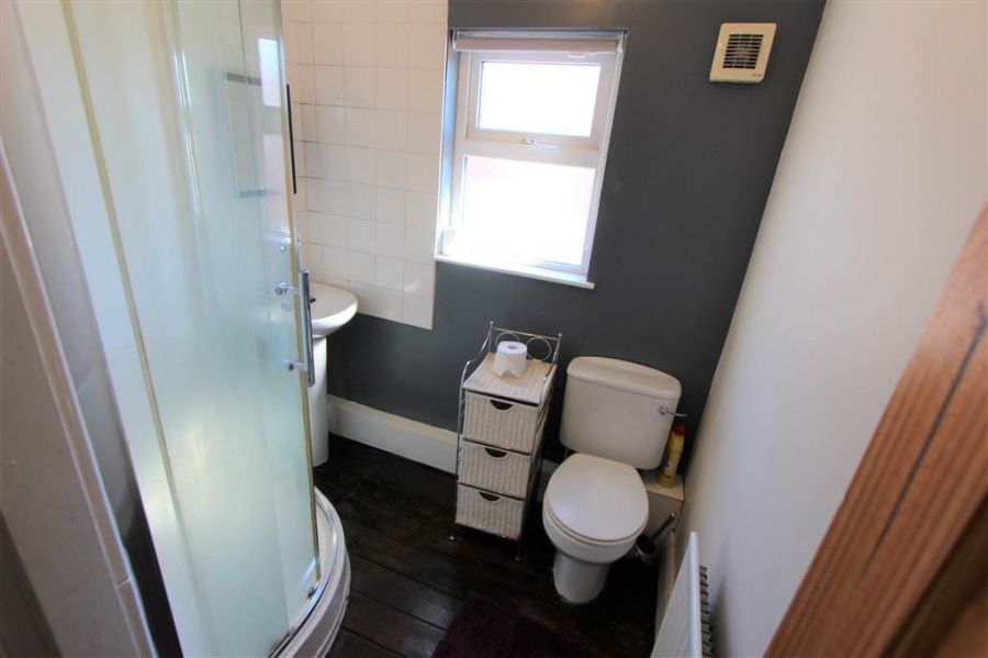 24 Strandview Street