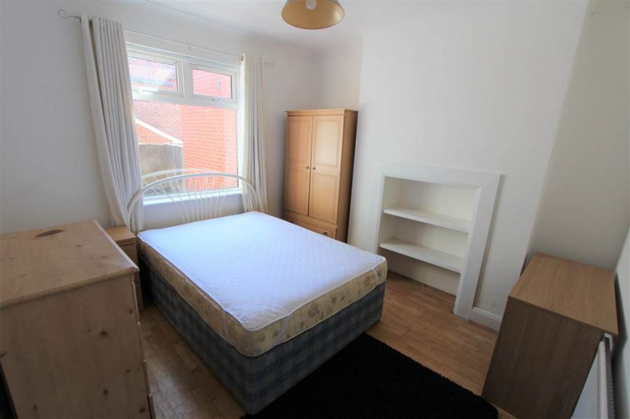 24 Strandview Street