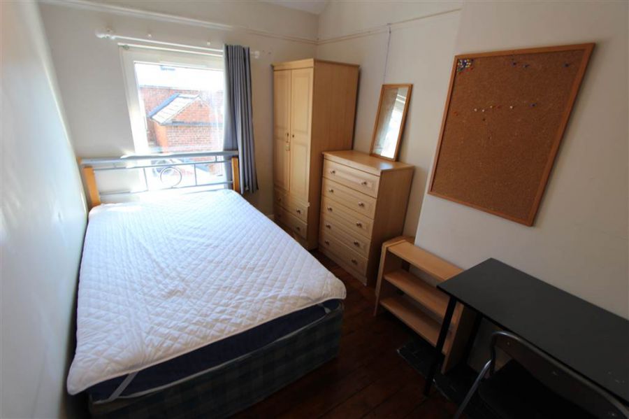 24 Strandview Street