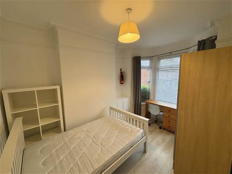 30 Stranmillis Street