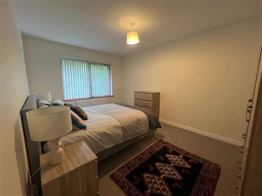 14 Ashleigh Manor