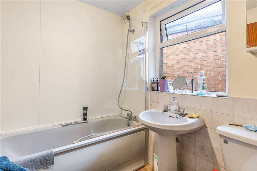 49 St Albans Gardens