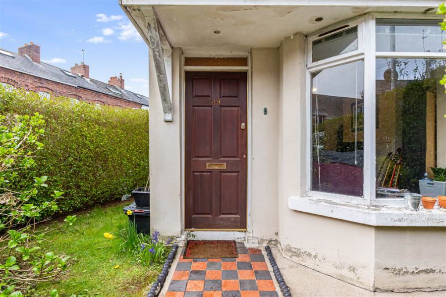 49 St Albans Gardens