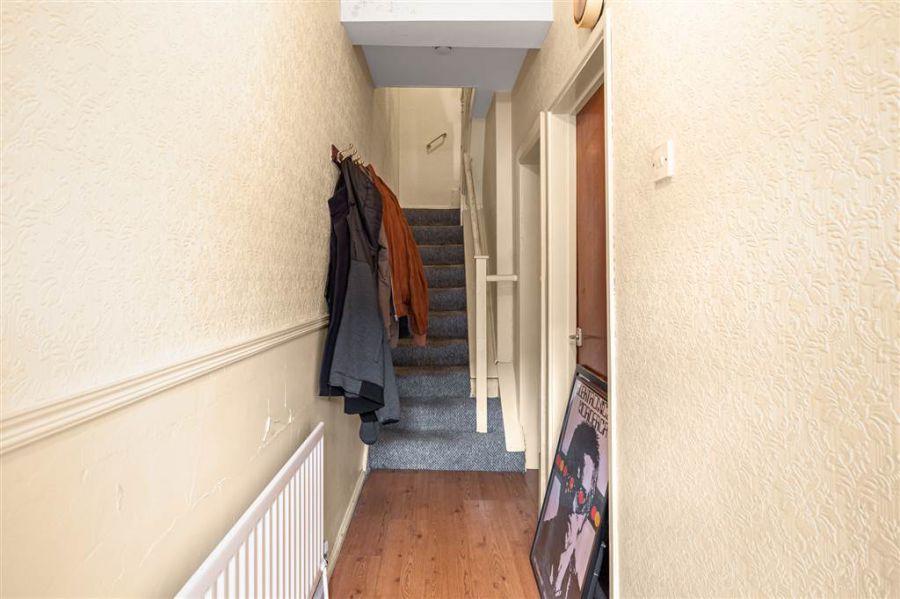 49 St Albans Gardens