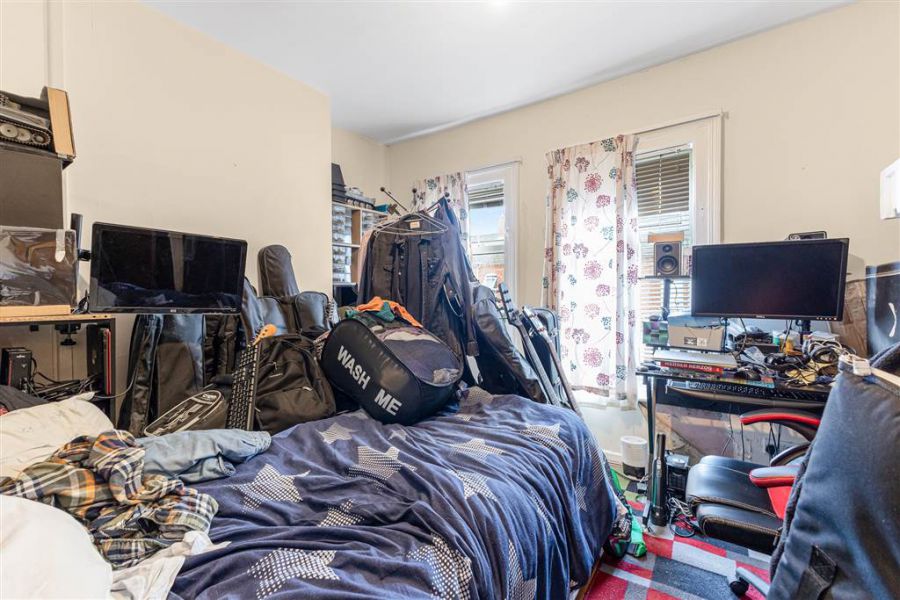 49 St Albans Gardens