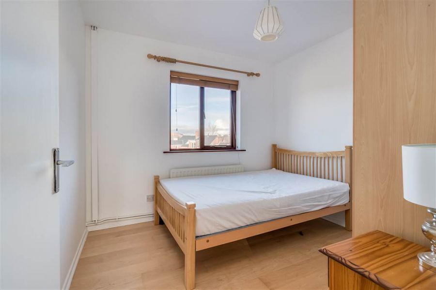 14 Lockside Court