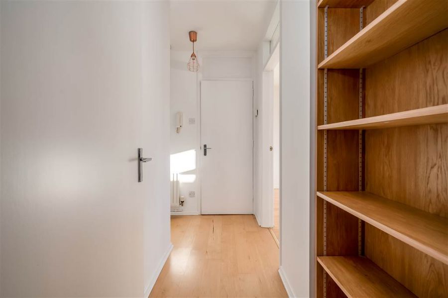 14 Lockside Court