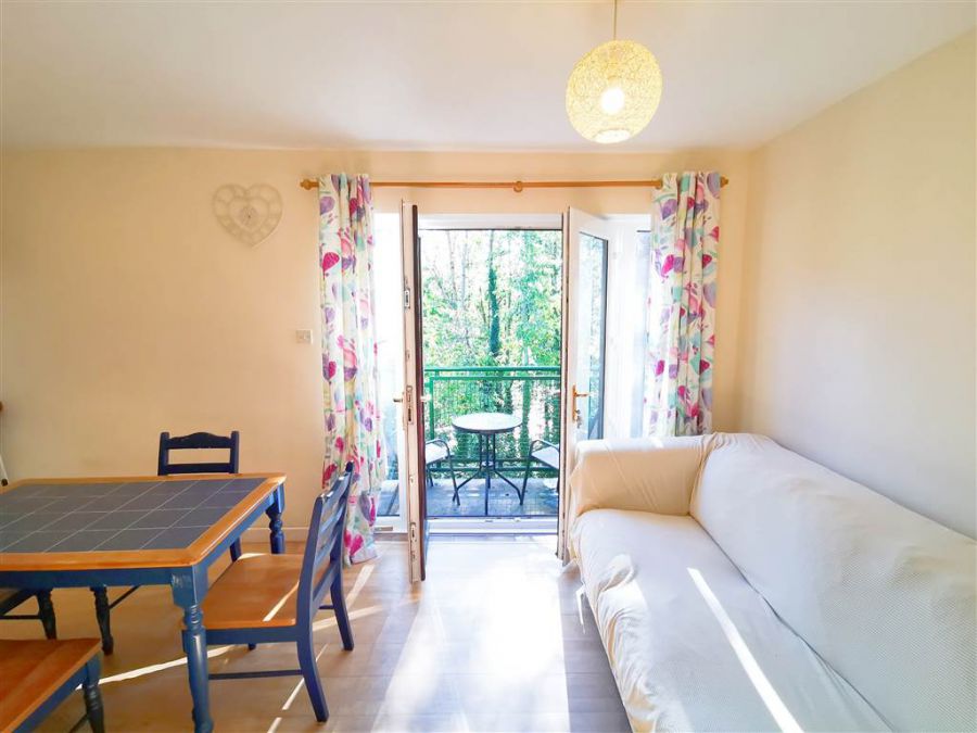 7E Stranmillis Court