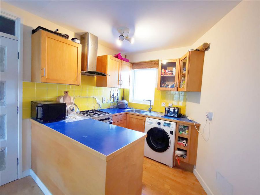 7E Stranmillis Court