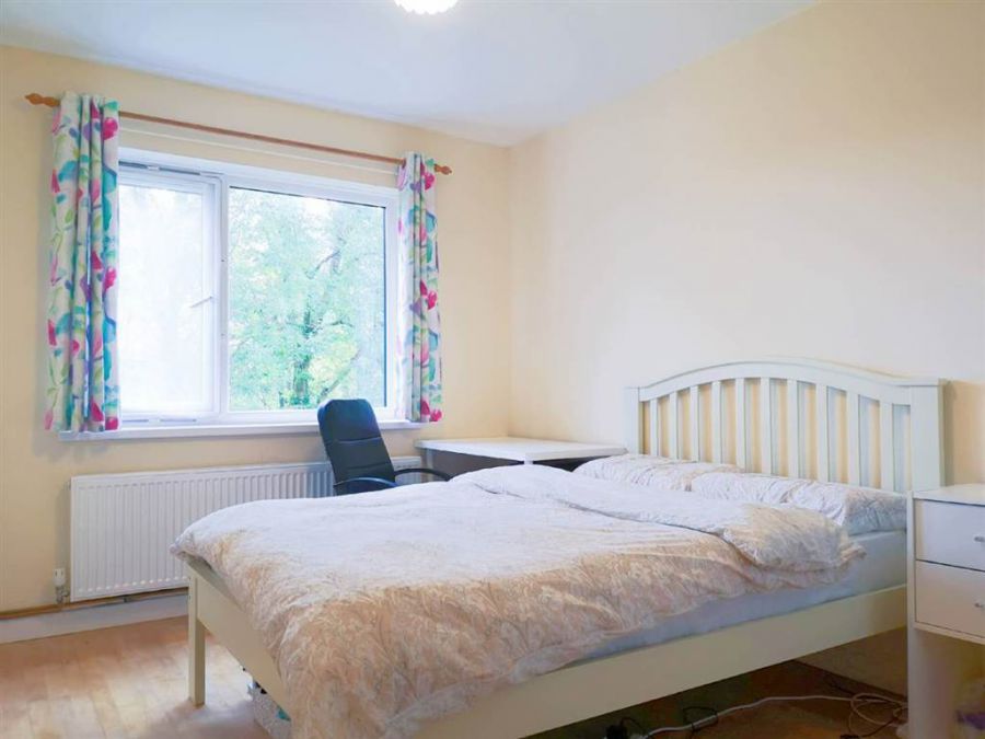 7E Stranmillis Court