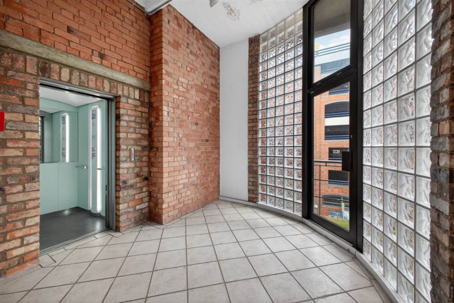 207 Somerset Studios