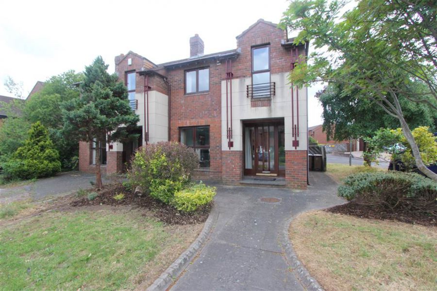 22 Laganvale Court