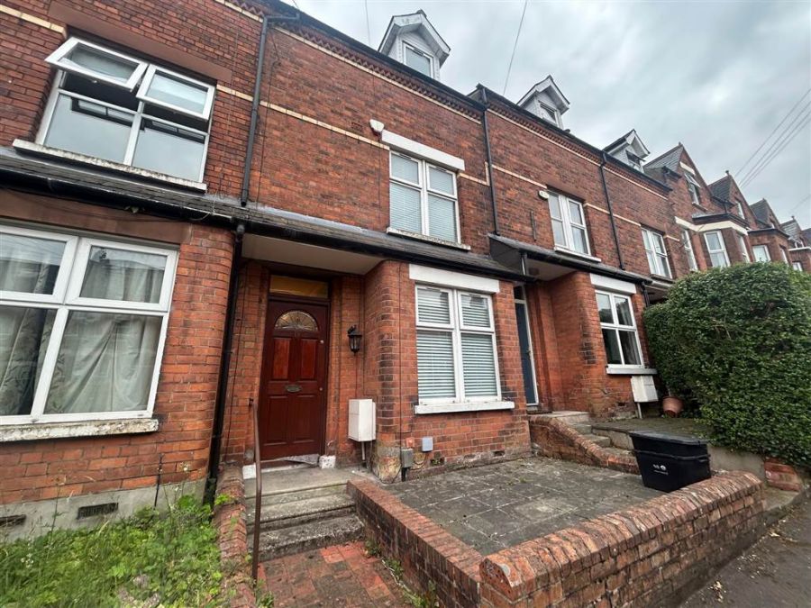 19 Sandhurst Drive