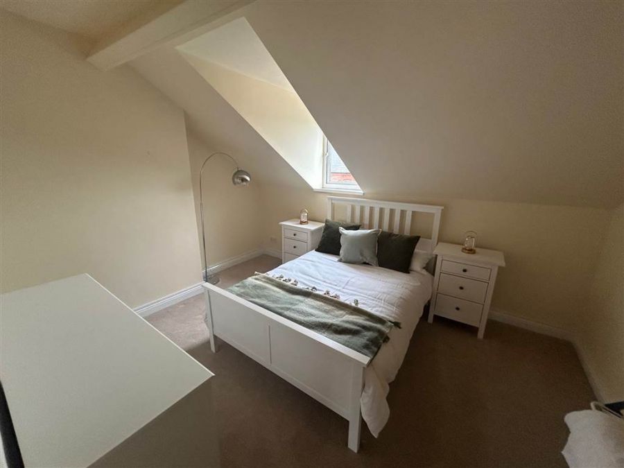 19 Sandhurst Drive