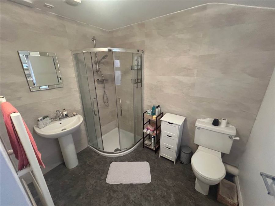 19 Sandhurst Drive
