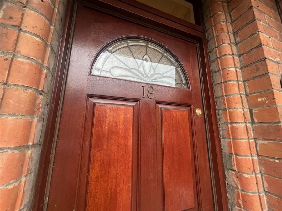 19 Sandhurst Drive