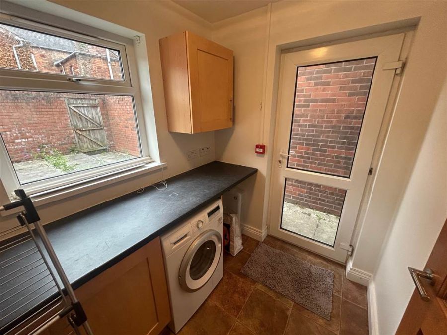19 Sandhurst Drive