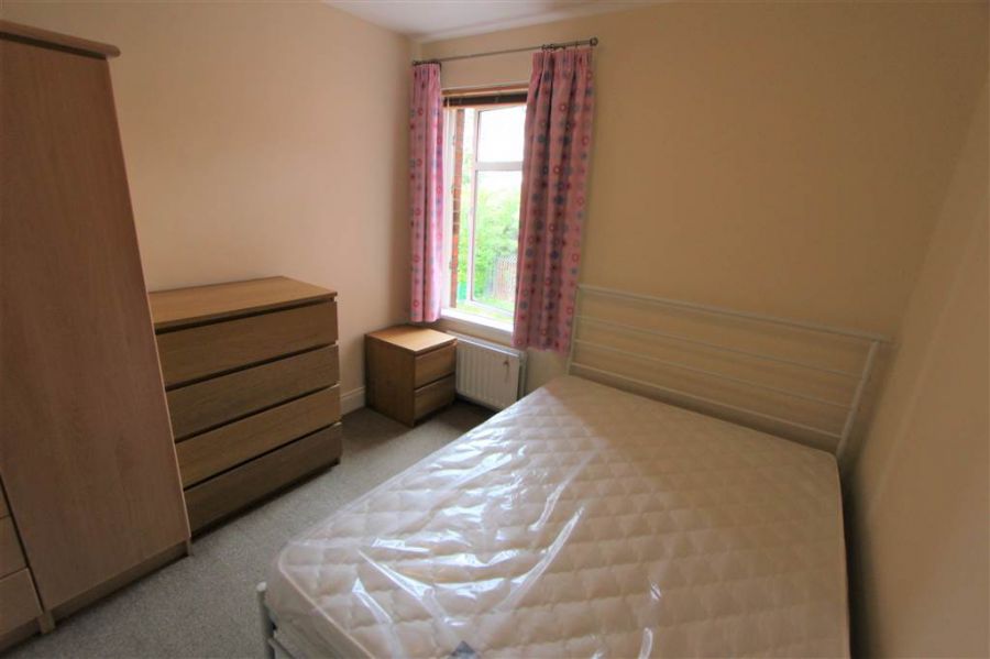 96 Sandhurst Drive