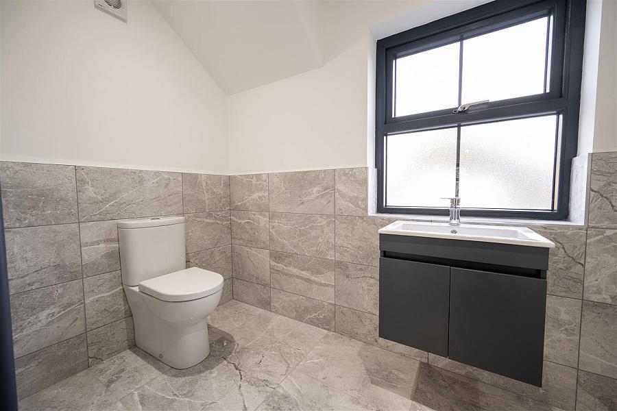 Croob-SP, 22 Iveagh Hall