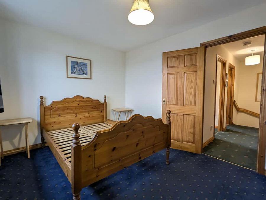 Apt 3 Downshire Apartments