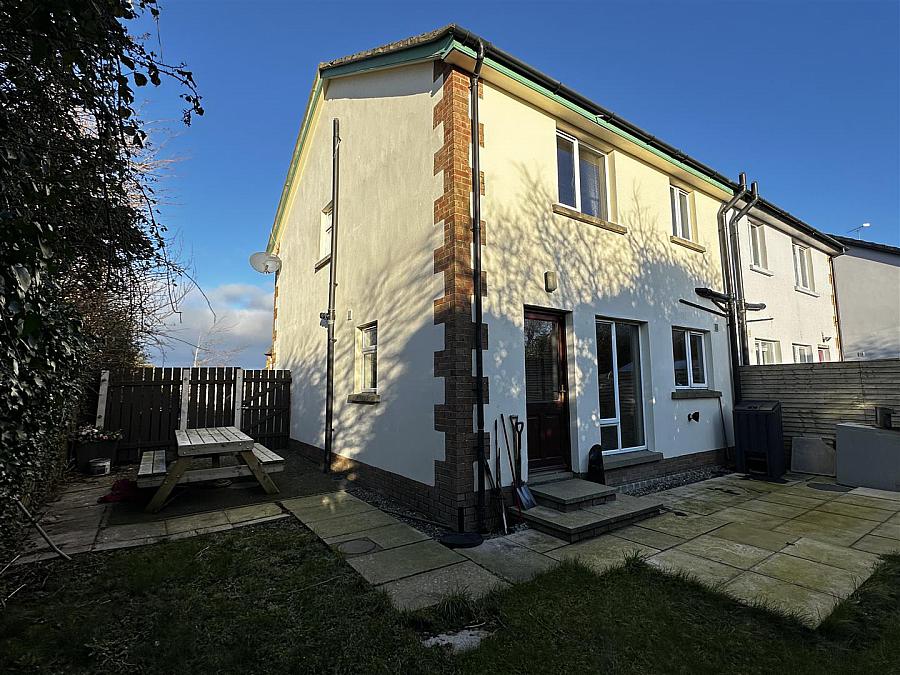 46 Castleglen Park