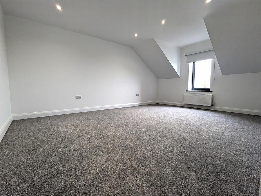 56 Tollymore Road