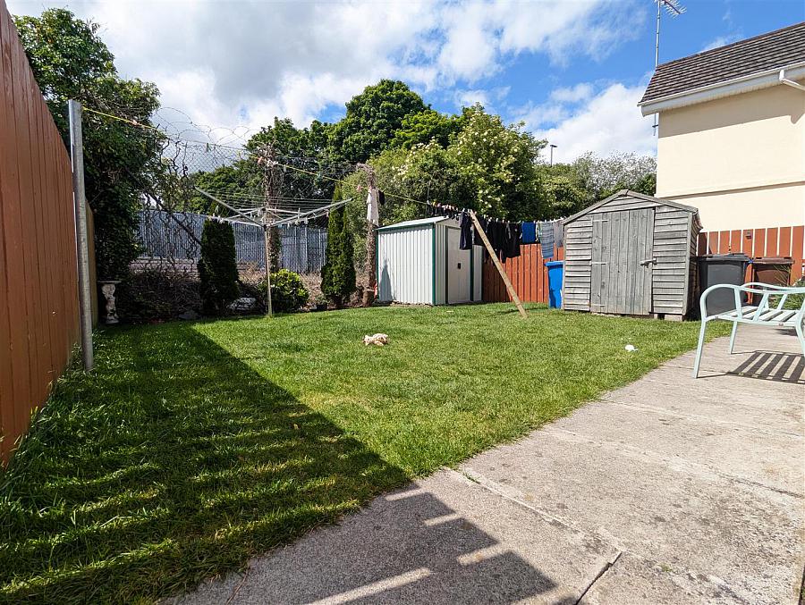 3 Corry Wood Park