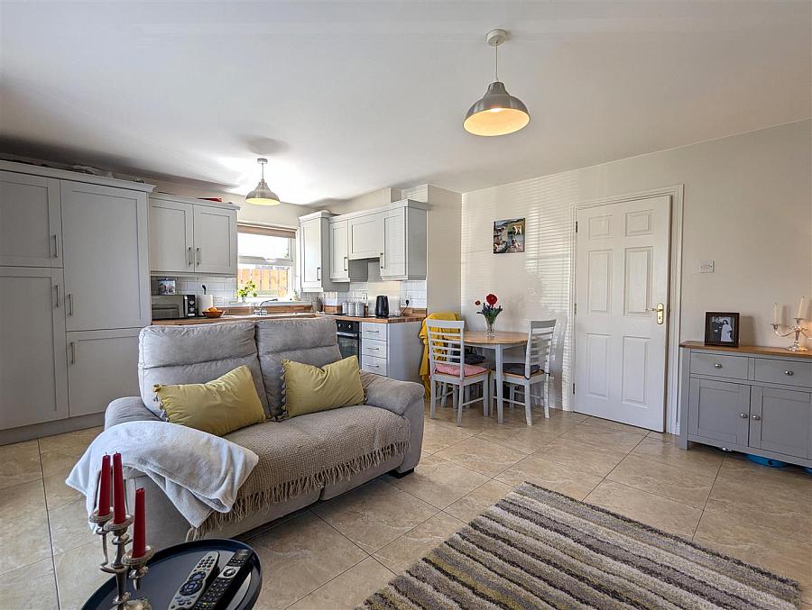 3 Corry Wood Park