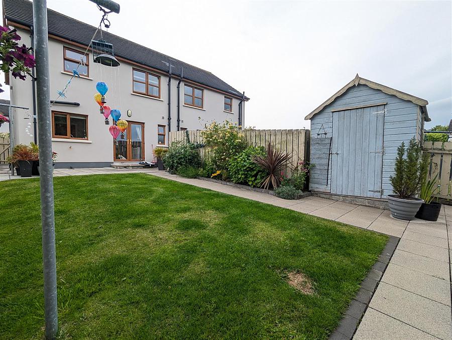 78 Cairn Grove