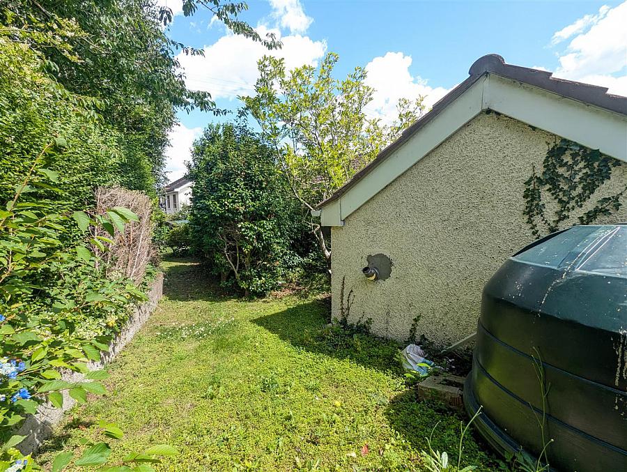 12a Tollymore Road