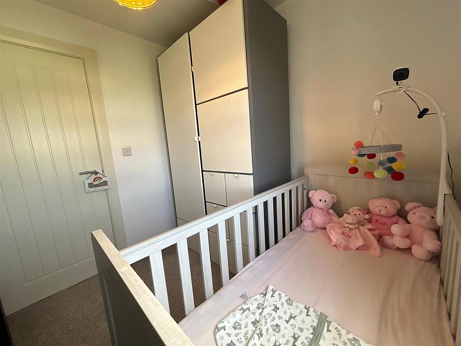 2 Forde Gardens