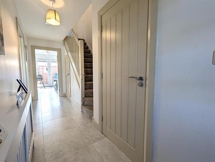2 Forde Gardens