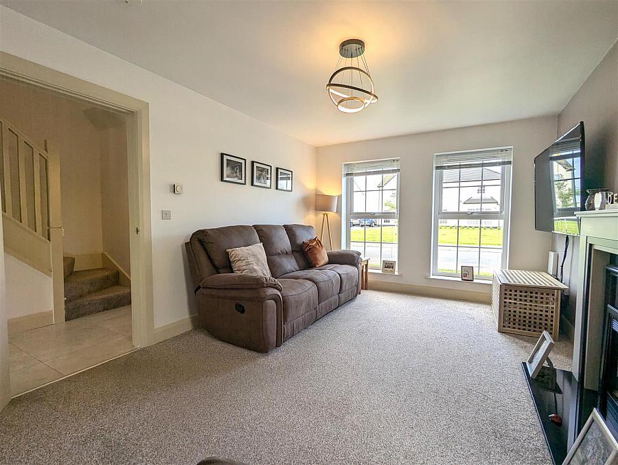 2 Forde Gardens