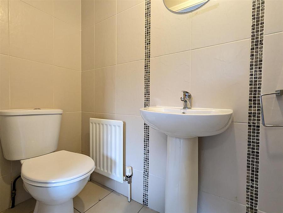 31 Brooklands Grove