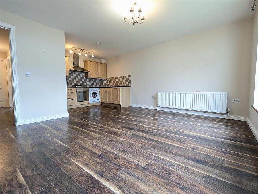 31 Brooklands Grove