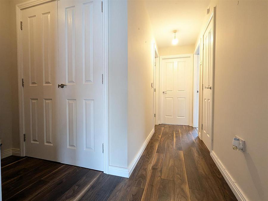 31 Brooklands Grove