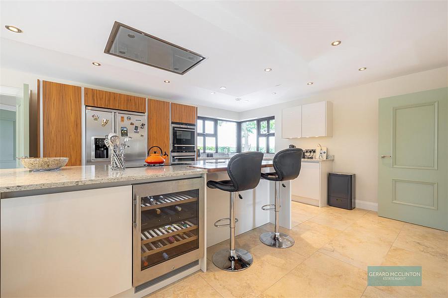 25 Leapoges Road