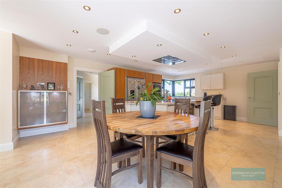 25 Leapoges Road
