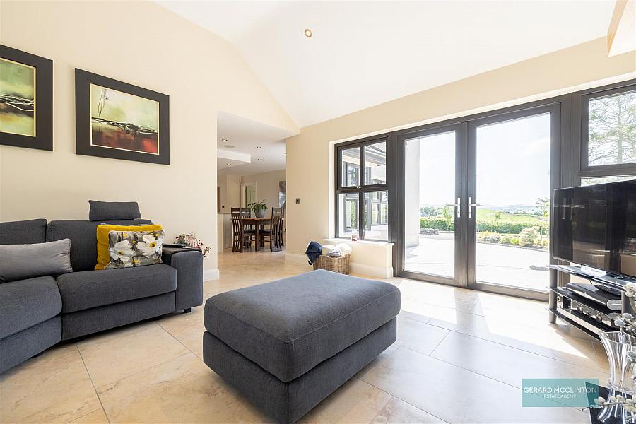 25 Leapoges Road