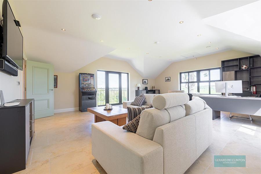 25 Leapoges Road 25 Leapoges Road