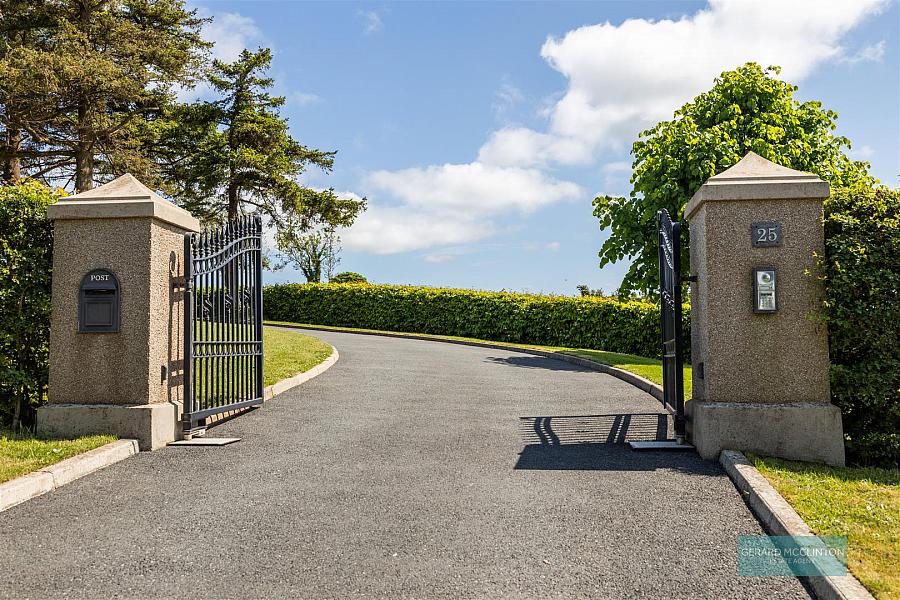 25 Leapoges Road