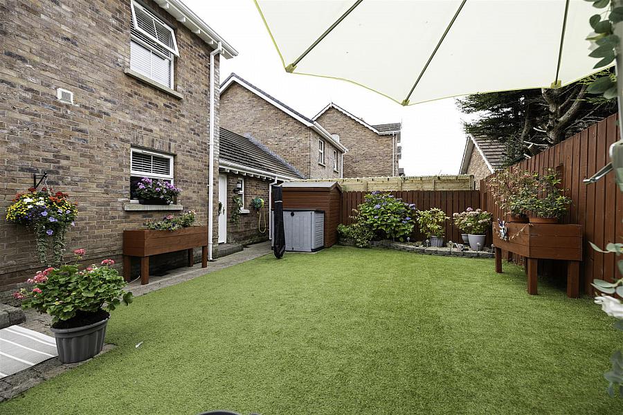 46 Mount Eagles Square