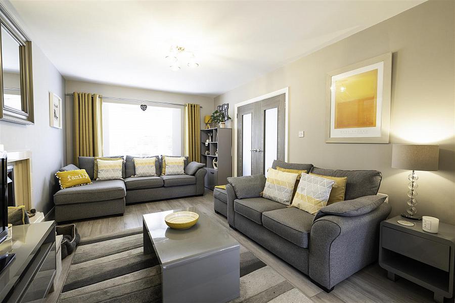 46 Mount Eagles Square