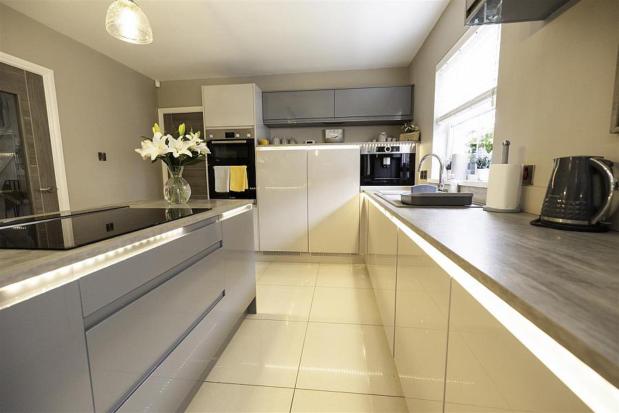 46 Mount Eagles Square