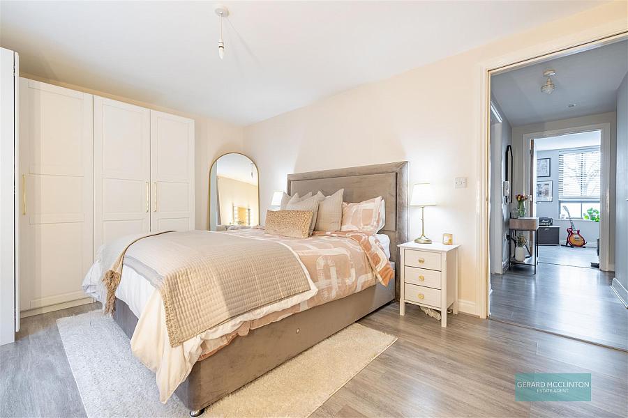 34 Sir Richard Wallace Walk