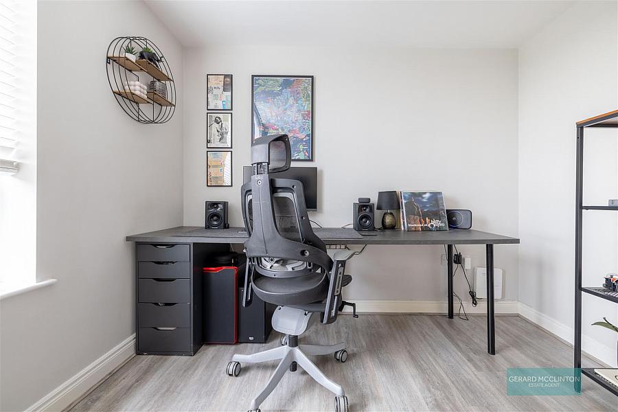 34 Sir Richard Wallace Walk