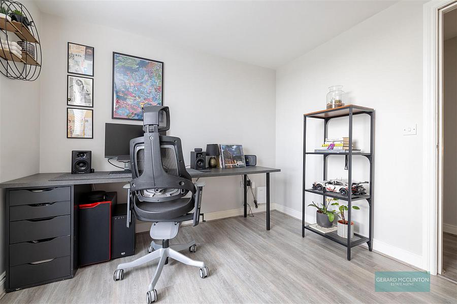 34 Sir Richard Wallace Walk